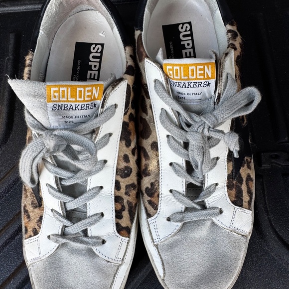 Golden Goose Sneakers - Picture 2 of 6